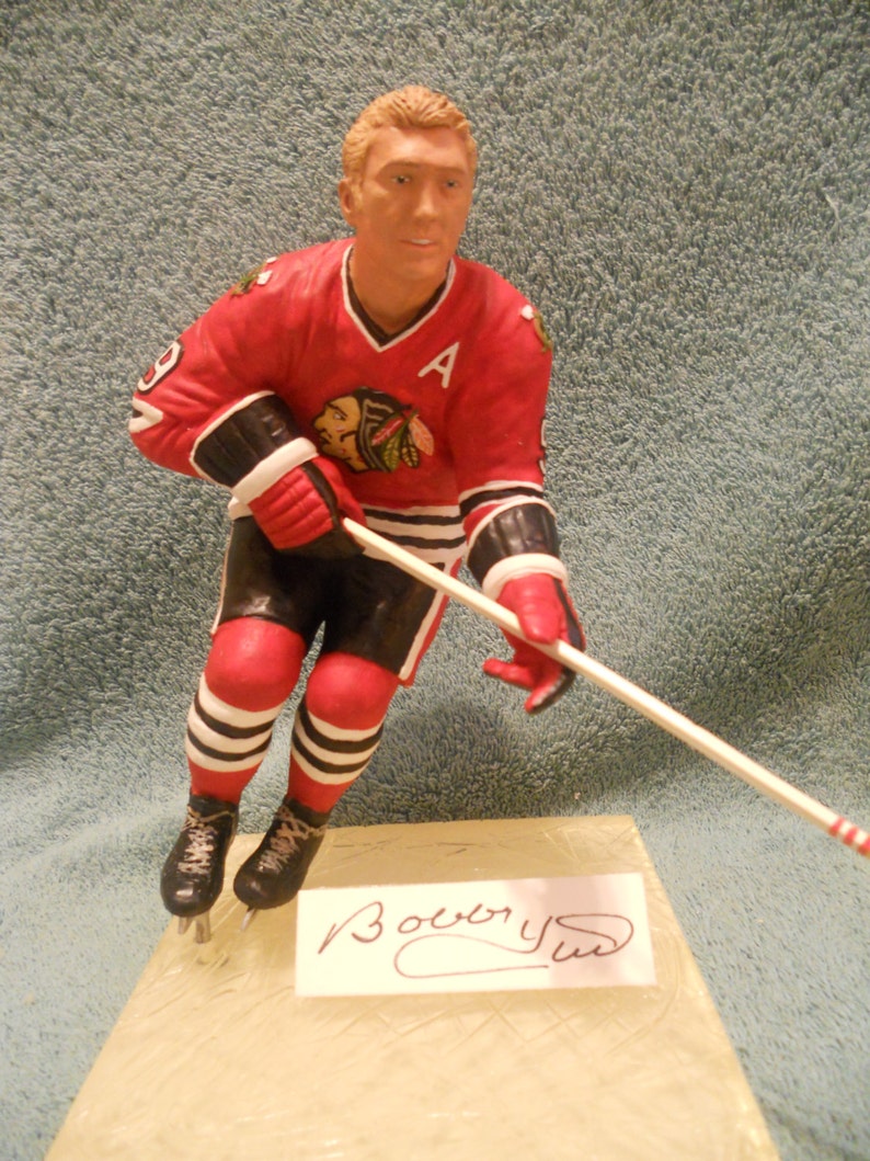 NHL Stars Bobby Hull & Brett Hull Hand Signed Matched Numbered Set of Gartlan USA Figurines Gem Mint Price Dropped 100.00 Best Offers image 2