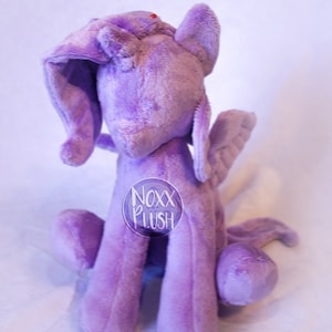 Modello peluche PDF Pony seduto di Noxxplush immagine 4