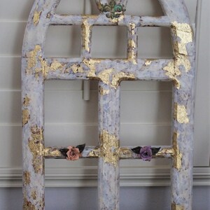 Vintage Handmade Old Arch Frame With Flowers Wall Decor - White Gold ...