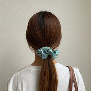 Handmade Cotton Scrunchie (Floral/Plaid, Blue Batik Tie Dye)