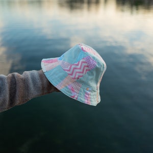 Baby Blau Rosa Wendbare Gesteppte Patchwork Kinder Handgemachte Fischerhut