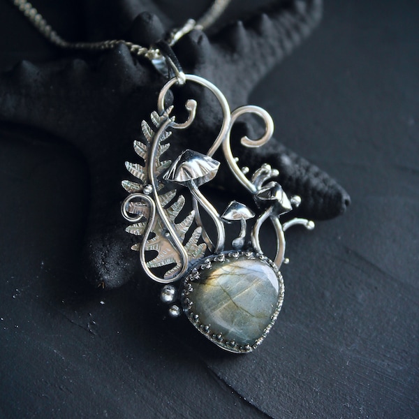 Mushroom necklace for women Woodland nature pendant Labradorite wire wrapped jewelry Botanical necklace Summer charm Plant pendant