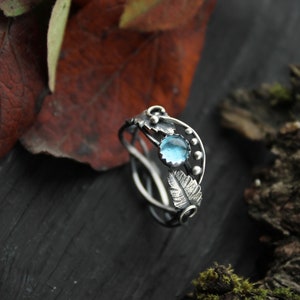 Leaf ring Silver botanical jewelry Plant ring