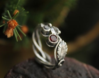 Plant ring with leaves and twigs Silversmithing