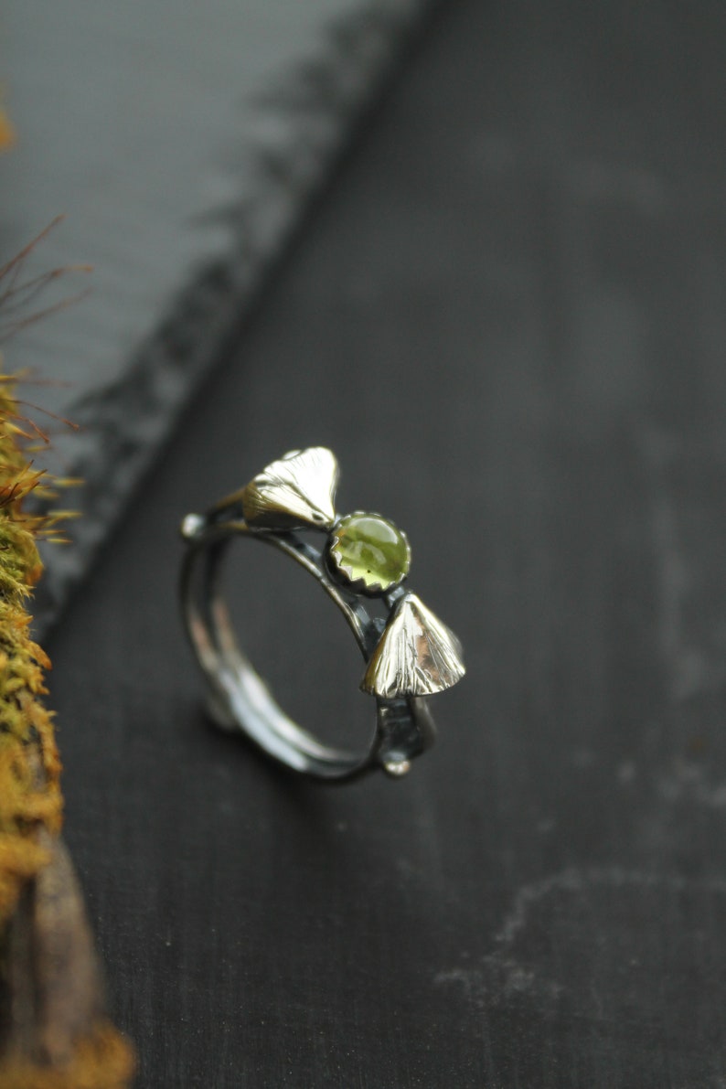 Amber ring Sterling silver Mushroom ring Woodland elven ring Botanical Nature lover ring Witch ring Elven jewelry Forest ring Statement Peridot