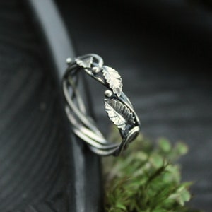 Elven silver ring with leaves and twigs Silversmaithing