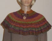 Knitted colorful short Cape