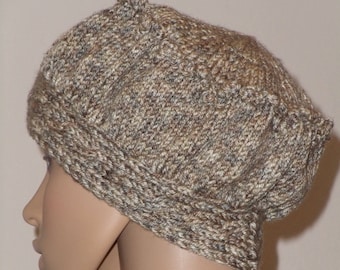 Knitted cap in different shades of brown with a slight shine