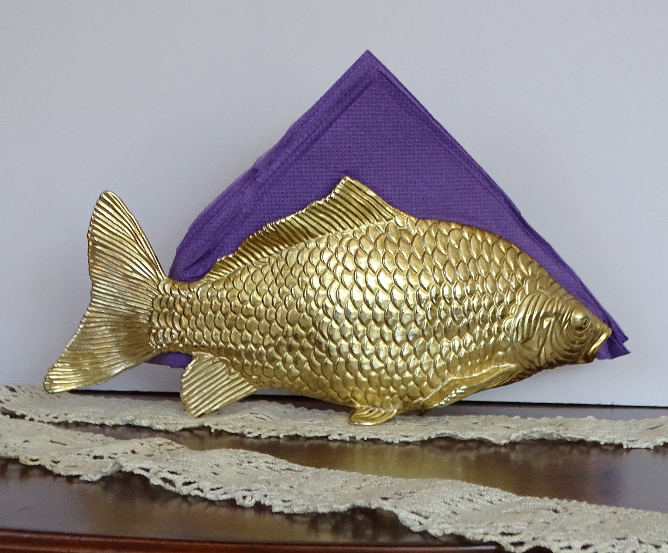 Fish napkin holder deals