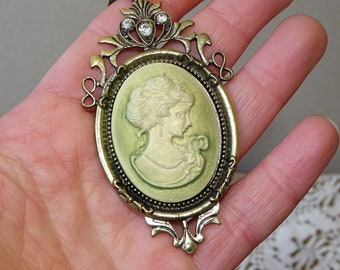 Collier cameo vintage, bijoux Cameo, Collier pour les femmes, Cameo Pendant, Bijoux Antique, Cadeau pour maman,