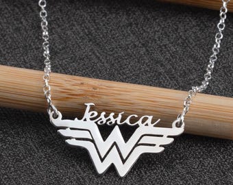 Gepersonaliseerde gevleugelde W-ketting - naamhanger engelenvleugels, sterlingzilveren damessieraden
