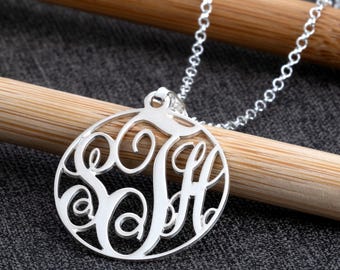 Collier monogramme cercle en argent sterling : pendentif personnalisé avec trois initiales
