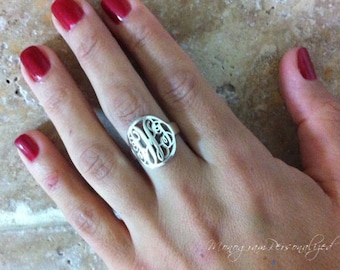 Initial Circle Monogram ring - Personalized name ring 925 Sterling Silver - Gift