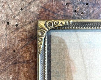 8.8x6.5" Antique golden photo frame, Brass frame, Family Photo picture frame, French style wall, Golden gold antique Cottage photo frame