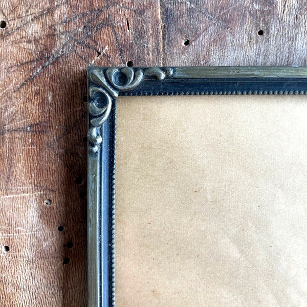 Antique silver photo frame, Old frame, Brass metal frame, Photo picture frame, French style wall, 7.6x5.7 in frame,Cottage family photo wall
