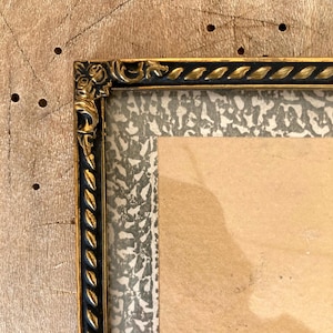 9.7x7.3 inches Picture frame, Danish brass frame, Antique photo frame, Frame with convex glass, Photo home, French Cottage style 1940s