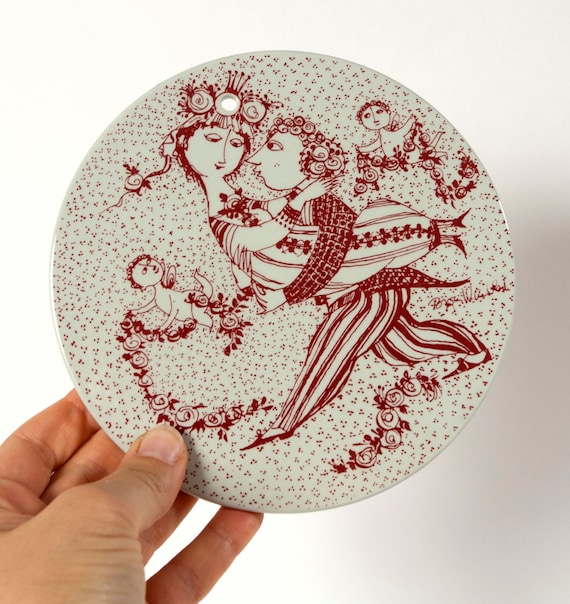 Bjorn Wiinblad Plate, MARCH Platte, Birthday Nymolle Red, Wiinblad