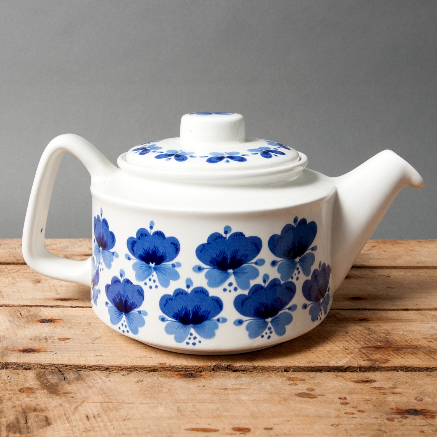 Teapot norway white blue stavangerflint rolf froyland viola Etsy