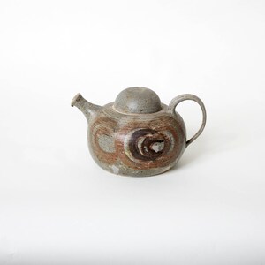 Vintage gray teapot, Gray brown teapot, Danish unique teapot, Mid century teapot, Studio pottery pot, Scandinavian pot, Handmade rustic