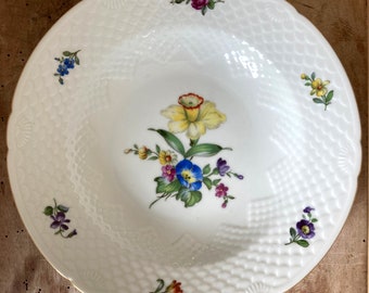 Bing and Grondahl soup bowls, B and G bowls, Saxon Flower Rim Soup bowls, Bing & Grondahl bowl,Danish porcelain bowls with flowers,Rare find