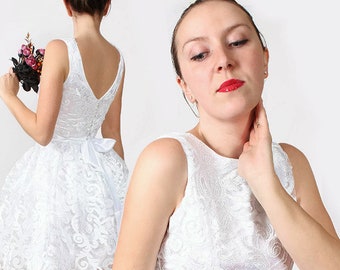 Bridesmaid lace dress , white short sleeveless dress, wedding party ,cocktail , elegant white romantic dress