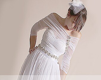 Vestido de noiva plus size de tule com decote ombro a ombro: vestido de noiva praiano
