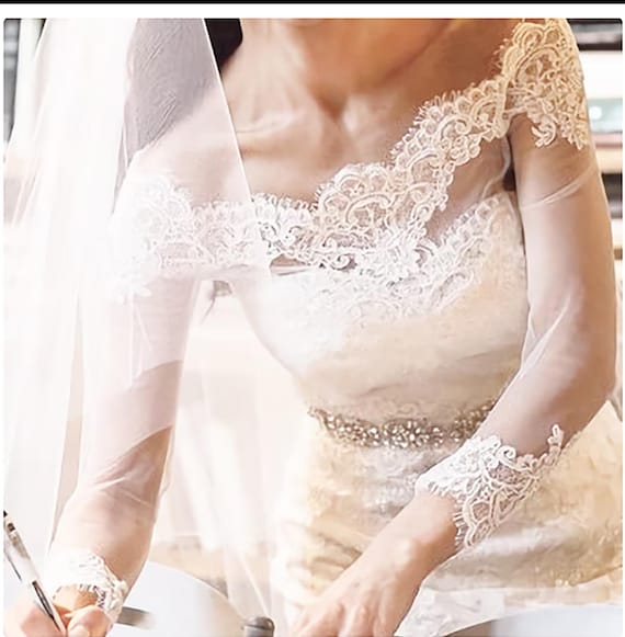 Plus Size Lace Bridal Bolero: Custom Tulle Wedding Jacket