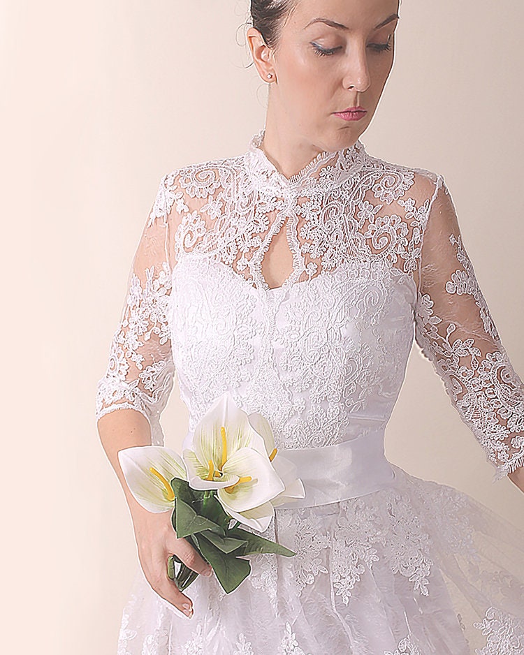 chinese dress ladies Women's Elegant Sheer Vintage Short Lace Wedding Dress for Bride US 2 Ivory  at Amazon Women's Clothing store main image 0
