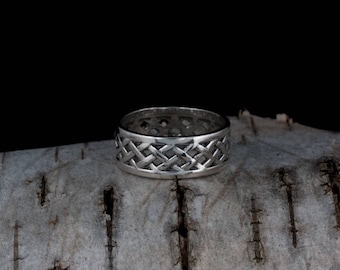 Wide Woven Ring