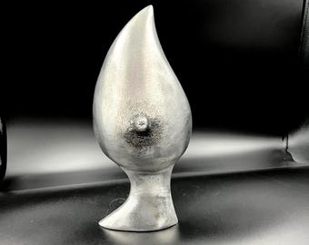 Breast sculpture