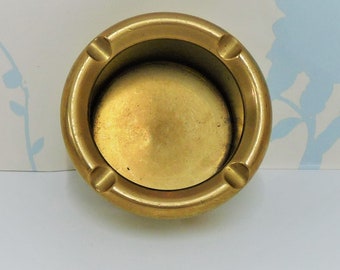 Solid Brass Ashtray: Classic Tobacciana Barware