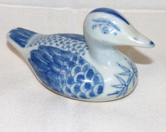 Delft Style Shelduck Figurine: Hand-Painted Porcelain Duck