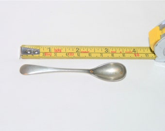 Nevada Silver Horseradish Spoon: Antique English Condiment Server