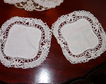 White Crocheted Doily x 2, Table Centrepiece, Tray Cloth, Linen Centre, Handmade Doily, Crocheted Doily, Retro Doily, Ap/2022/1