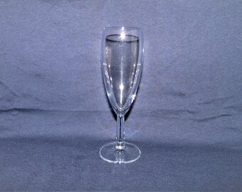 Retro Champagne Flute: Clear Glass Barware, 0241