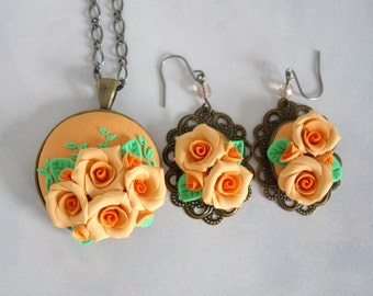 Polymer clay nacklace and earrings, Peach rose polymer clay necklace and earrings, Floral nacklace and earrings, Polymer clay set