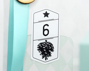 Adventskalender Aufkleber Tannenzapfen retro