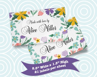 Étiquettes personnalisées avec art floral délicat, message et prénom personnalisés. 2,5" L x 1,5" H, 21 étiquettes par feuille. Repasser ou coudre. 100 % coton