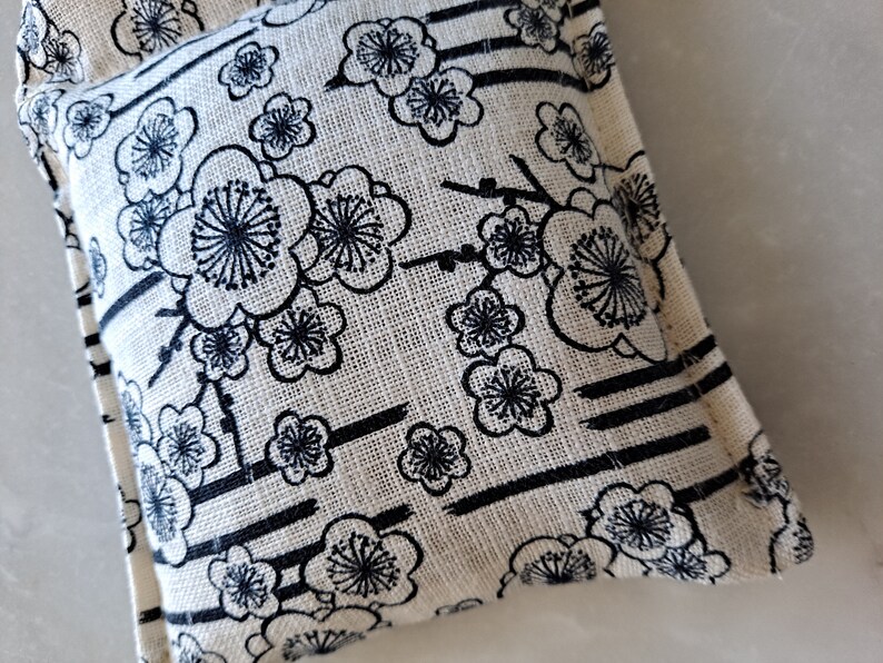 Weighted Eye Mask without Strap, Heat or Cool, Choose Fabric, Yoga Savasana Nidra Eye Pillow Meditation, Teacher Co Worker Gift, Unscented image 3