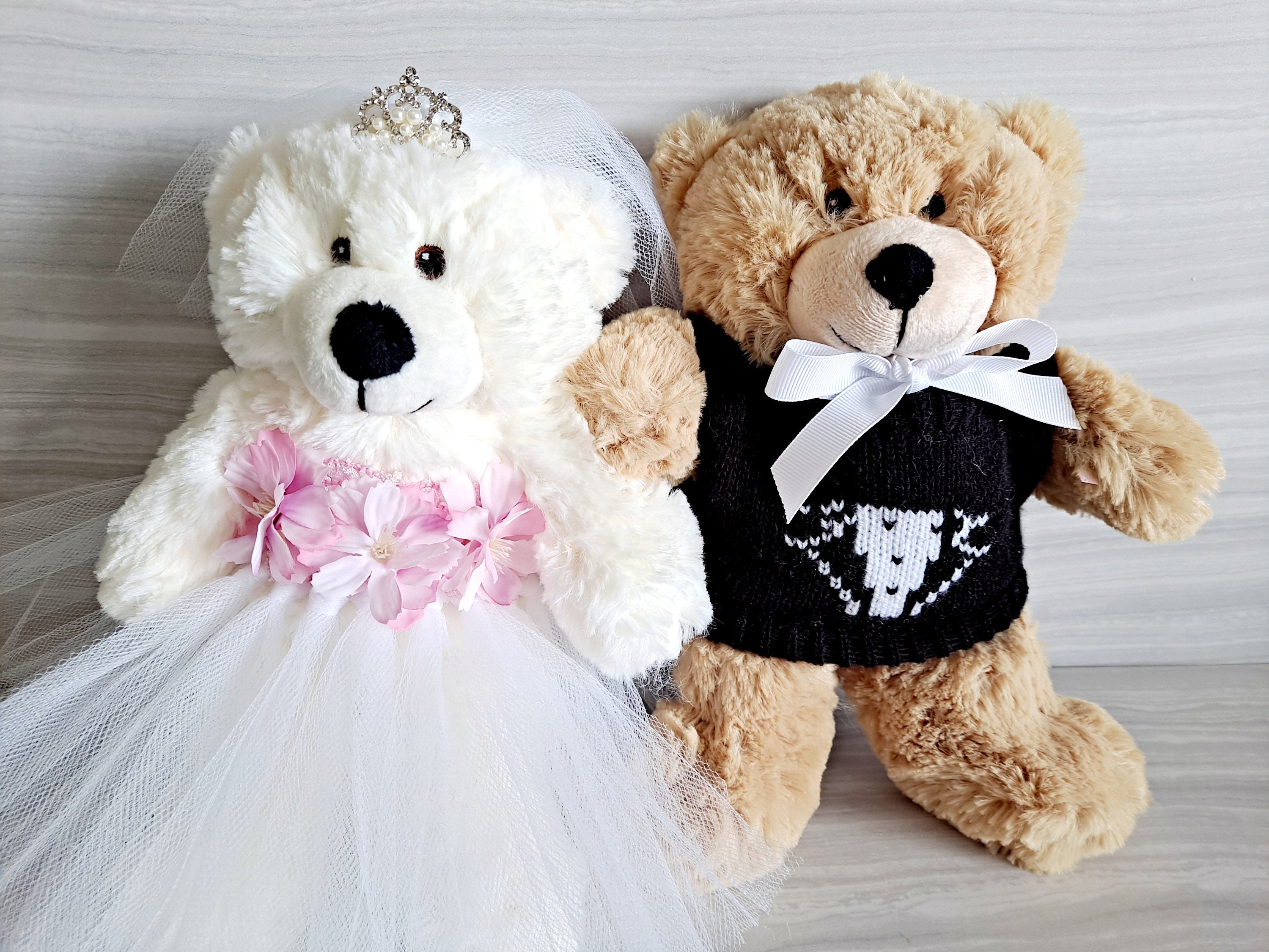 Bride and Groom Teddy Bears, Bridal Shower, Wedding, Flower Girl Gift, Teddy  Bear Toss - Etsy