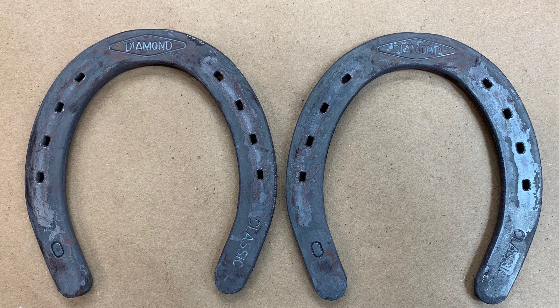 1 Pair 2 Shoes Diamond Farrier DC0B Horseshoes Horse Shoes Etsy