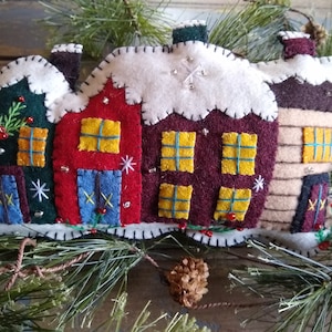 Christmas Handmade Wool Ornament,  Christmas Village,  Winter Village, Wool Felt Decoration, Embroidered Felt, Wool Applique Tree Ornament