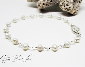 Delicada pulsera de perlas blancas de agua dulce - Plata de ley envuelta en alambre - Joyería nupcial para bodas