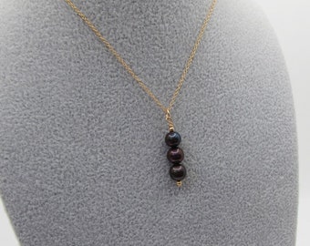 Collar con colgante de perla de pavo real negra - Plata de ley/relleno de oro - Joyería elegante para mujer - Piedra natal de junio