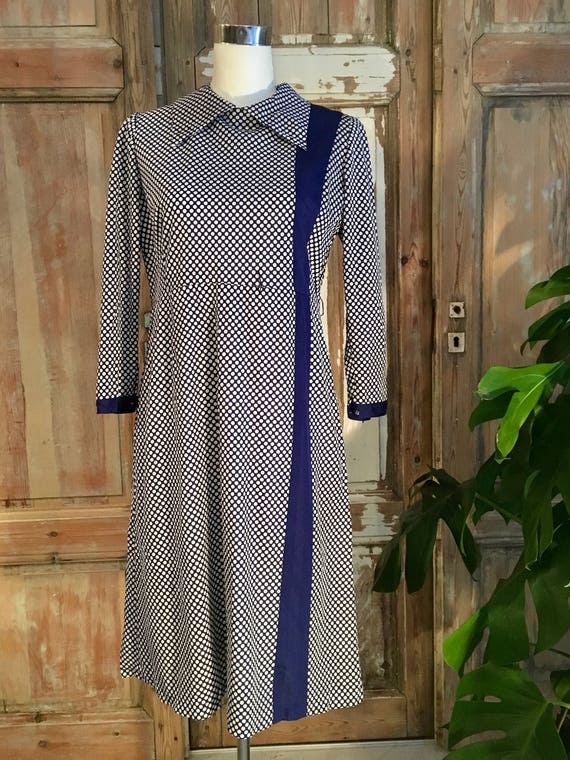 Seventies polka dot dress