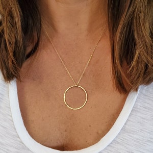 Large Gold Filled Circle Necklace, Hammered Necklace, 14k Gold Filled, Gold Circle Necklace, Gold Necklace, Simple, Dainty, Circle Necklace