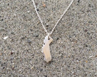 Tiny Sterling Silver California Necklace, Sterling Silver, Silver Necklace, California. Necklace, State