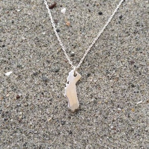 Tiny Sterling Silver California Necklace, Sterling Silver, Silver Necklace, California. Necklace, State