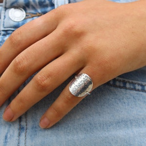 Sterling Silver Circle Ring, Hammered Circle Ring, Sterling Silver, Disk Ring, Circle Ring, Hammered, Chunky, Statement Ring, Large Circle