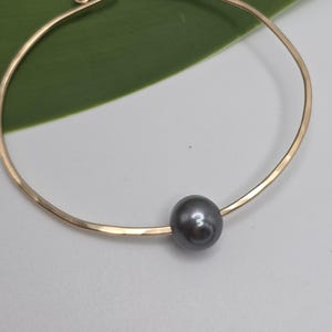 Floating Pearl Bangle, Sterling Silver, 14k Gold Fill, Freshwater Pearl, Tahitian Pearl, White Pearl, Peacock Pearl, Bracelet, Black Pearl